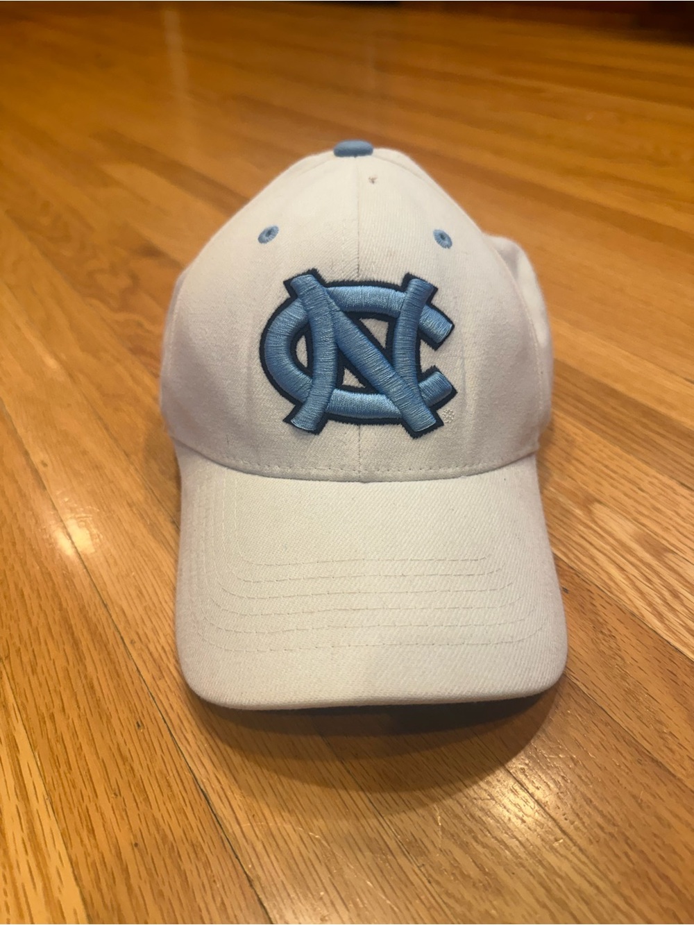 University of North Carolina Tar Heels Blue and White Embroidered Baseball Hat